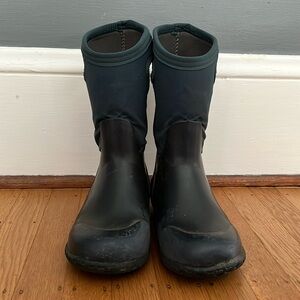 Bogs big kids size 5 EU 38 rain boots